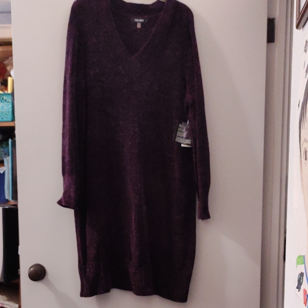 Nine West Black V-Neck Bishop Sleeve Sweater Dress